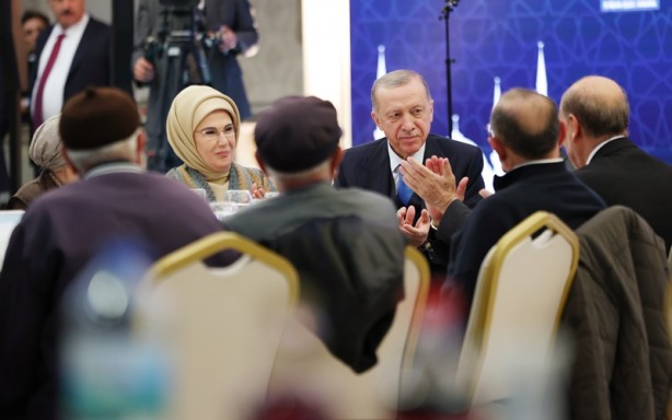 Foto - Cumhurbaşkanı Erdoğan'dan muhalefete tepki: Para dilenecekler