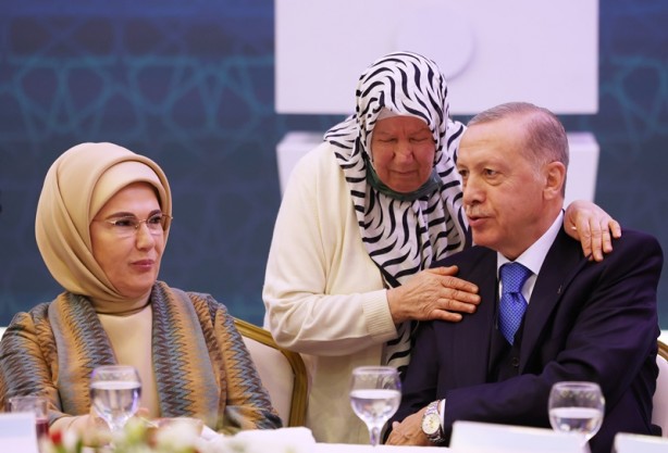 Foto - Cumhurbaşkanı Erdoğan'dan muhalefete tepki: Para dilenecekler