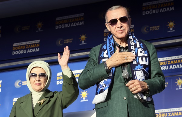 Cumhurbaşkanı Erdoğan'dan petrol ve doğal gaz mesajı 