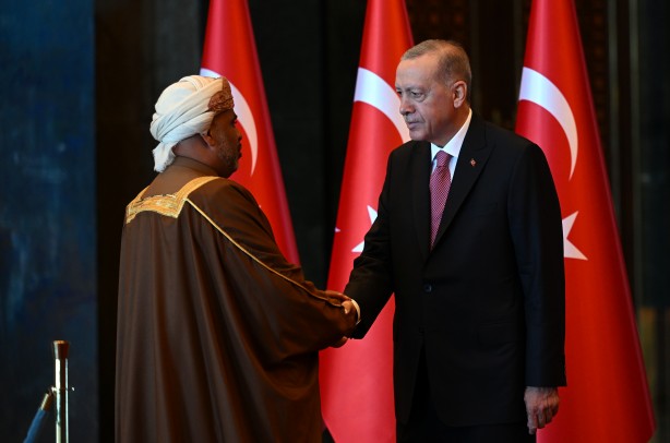 Foto - Cumhurbaşkanı Erdoğan'ın tebrikleri kabul ettiği salonda dikkat çeken detay!