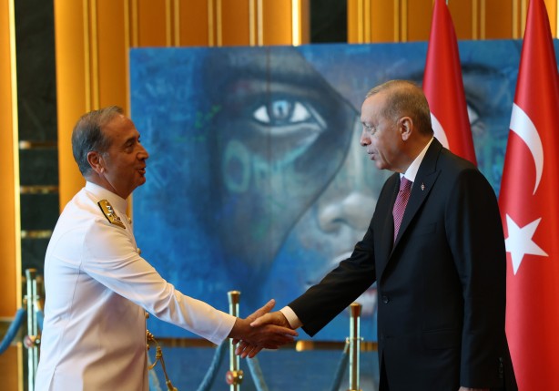 Foto - Cumhurbaşkanı Erdoğan'ın tebrikleri kabul ettiği salonda dikkat çeken detay!