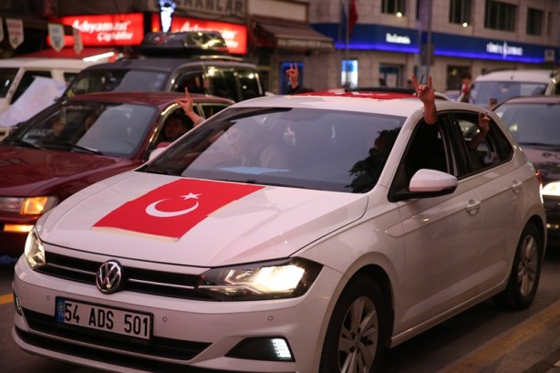 Foto - Cumhurbaşkanı Erdoğan'ın zaferi kutlanıyor