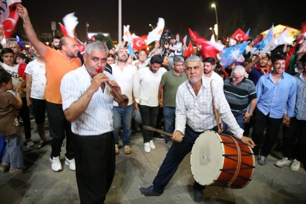 Foto - Cumhurbaşkanı Erdoğan'ın zaferi kutlanıyor