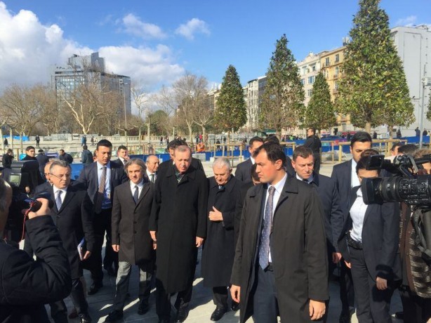 Foto - Cumhurbaşkanı o pankarta kayıtsız kalmadı