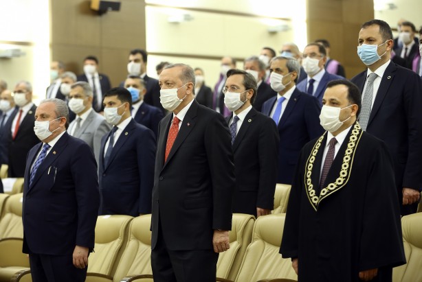 Foto - Cumhurbaşkanı Recep Tayyip Erdoğan, AYM üyesi Basri Bağcı'nın yemin törenine katıldı