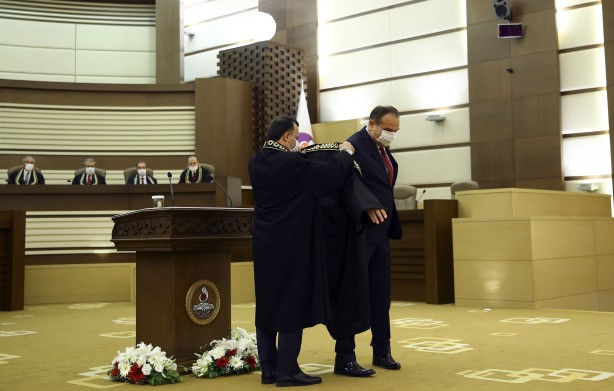 Cumhurbaşkanı Recep Tayyip Erdoğan, AYM üyesi Basri Bağcı'nın yemin törenine katıldı