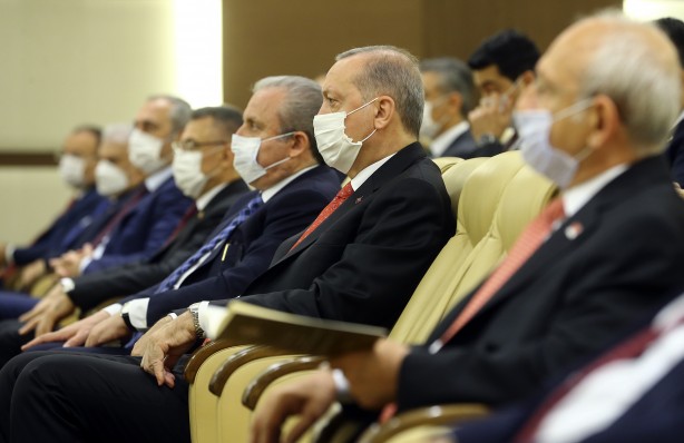 Foto - Cumhurbaşkanı Recep Tayyip Erdoğan, AYM üyesi Basri Bağcı'nın yemin törenine katıldı