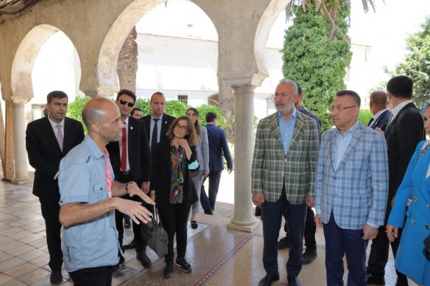 Foto - Cumhurbaşkanı Yardımcısı Fuat Oktay'dan 'Oruç Reis' sürprizi!