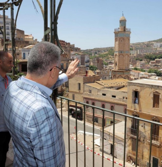 Foto - Cumhurbaşkanı Yardımcısı Fuat Oktay'dan 'Oruç Reis' sürprizi!