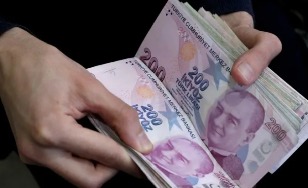 Foto - Cumhurbaşkanı Yardımcısı Yılmaz’dan Memur zammı mesajı: İmkanları zorlayacağız