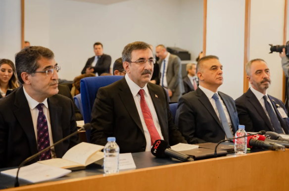Foto - Cumhurbaşkanı Yardımcısı Yılmaz'dan "THY satılacak" iddiasına yanıt
