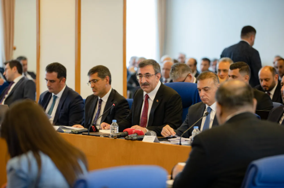 Foto - Cumhurbaşkanı Yardımcısı Yılmaz'dan "THY satılacak" iddiasına yanıt