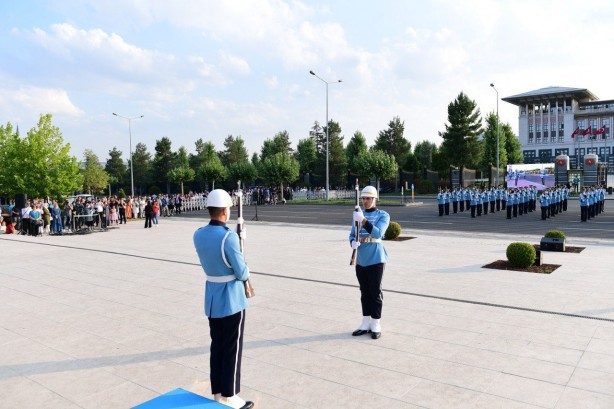 Foto - Cumhurbaşkanlığı Tüfekli Gösteri Bölüğü ve Mehteran Birliği'nden görkemli gösteri!