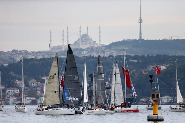 Foto - Cumhurbaşkanlığı Uluslararası Yat Yarışı, İstanbul Boğazı'nda başladı