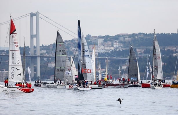 Foto - Cumhurbaşkanlığı Uluslararası Yat Yarışı, İstanbul Boğazı'nda başladı