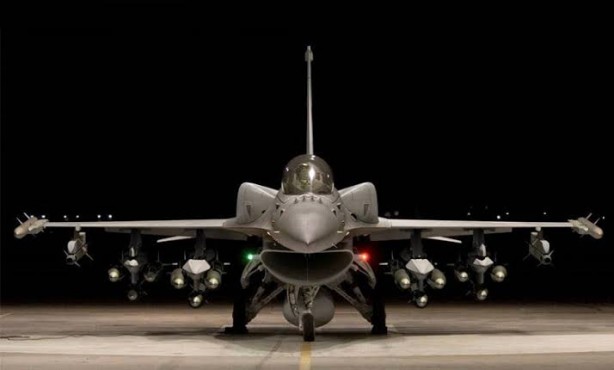 Foto - Cumhurbaşkanlığı üyesinden çok konuşulacak F-16 çıkışı:  Bu bir hataydı