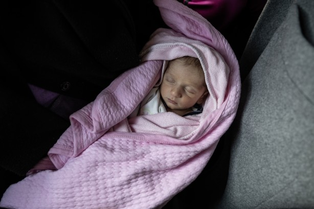 Foto - Cumhurbaşkanlığına ait uçakla 15 bebek Ankara'ya götürüldü