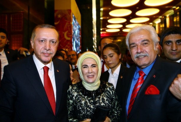 Foto - Cumhurbaşkanlığı'ndaki resepsiyona ünlü akını