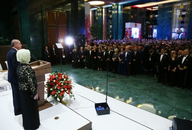 Foto - Cumhurbaşkanlığı'ndaki resepsiyona ünlü akını