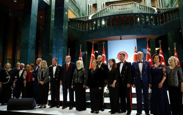 Foto - Cumhurbaşkanlığı'ndaki resepsiyona ünlü akını