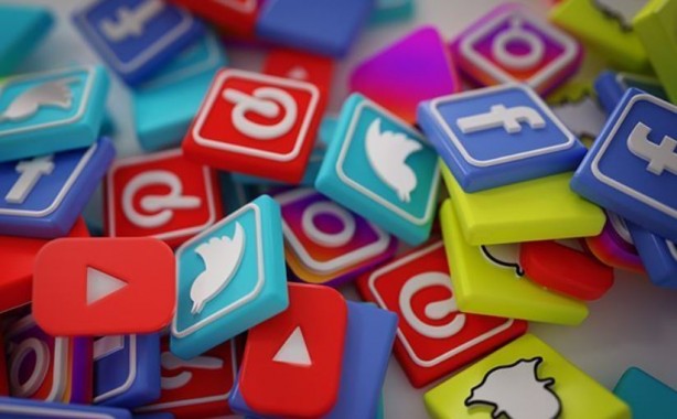 Foto - Cumhurbaşkanlığından sosyal medya uyarısı: Yasal takibata maruz kalabilirsiniz