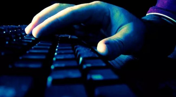 Foto - Cumhurbaşkanlığından sosyal medya uyarısı: Yasal takibata maruz kalabilirsiniz