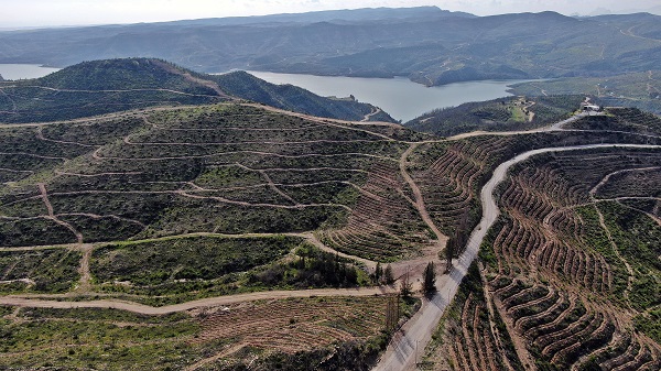 Foto - Cumhuriyet tarihinin en büyük yangını yaşanmıştı! Yangının izleri 2 yılda böyle silindi!
