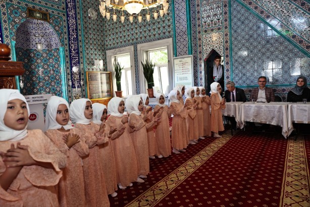 Foto - Cumhuriyet ve Sözcü kudurur şimdi! Kur’an bülbülleri rekor kırdı