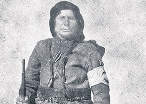 Foto - Cumhuriyeti o kadınlar değil bu kadınlar kurdu