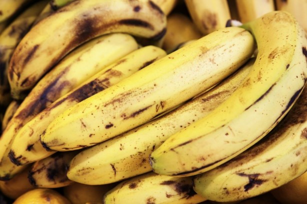 Foto - Çürük sandığınız kararmış muzlar tam bir şifa kaynağı