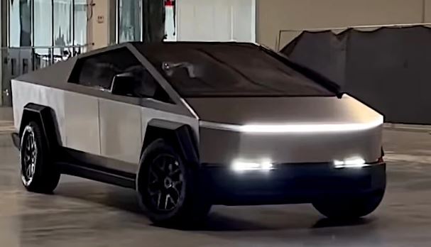 Foto - Cybertruck’ın son hali! Elon Musk paylaştı