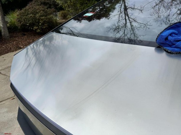 Foto - Cybertruck’ta inanılmaz hata! Kurşun geçirmiyor ama…