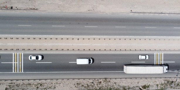 Foto - D-100 kara yolunda tam kapanma öncesi akıcı yoğunluk