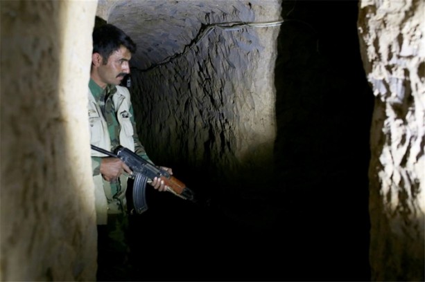 Foto - DAEŞ'in Başika'daki tünelleri
