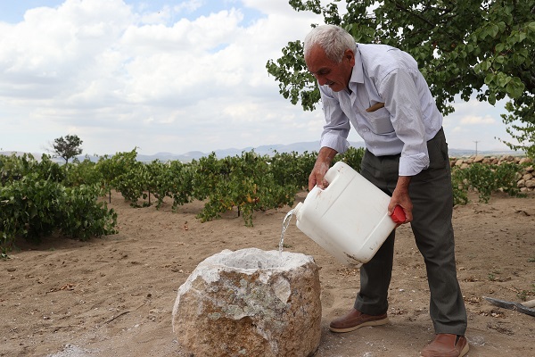 Foto - Dağ tepe dolaşıp bakın yaban hayvanları için ne yapıyor! 