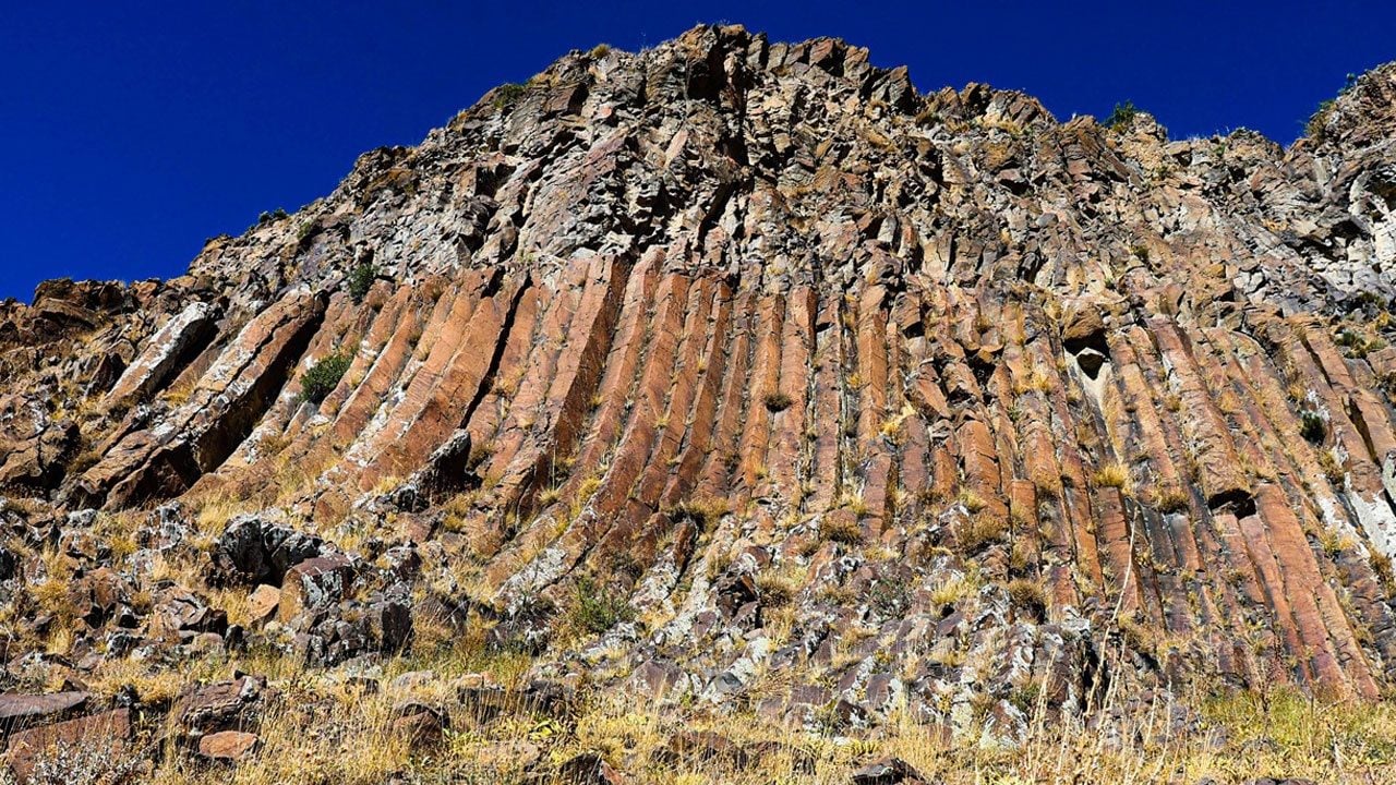Dağcıların yeni rotası oldu! Kars’ta milyonlarca yıllık sıra dışı oluşum