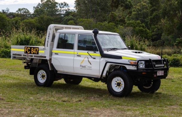Foto - Dağdan düşen Toyota engel tanımadı! Görenler gözlerine inanamadı