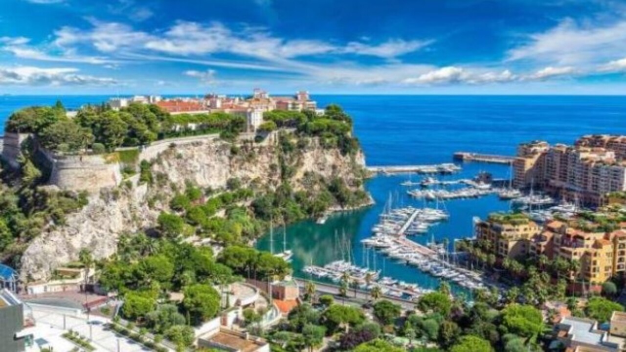 Foto - Dağın tepesindeki kaleye ‘ülke’ demişler! Dünyanın en küçük 15 ülkesi belli oldu