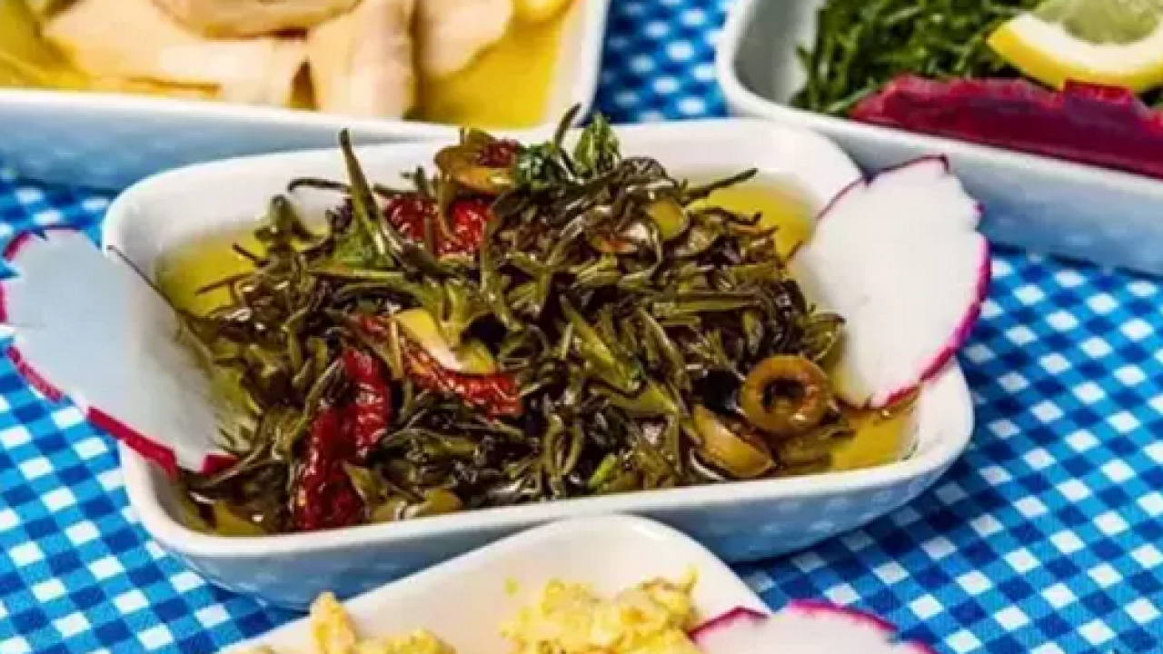 Foto - Dağlarda kendiliğinden yetişiyor! Her birinin şifası birbirinden ayrı, C, B1, B2, A bütün vitaminleri içeriyor