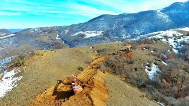 Foto - Dağlık Karabağ'da harita resmen değişiyor! Kamyonlar yola çıktı