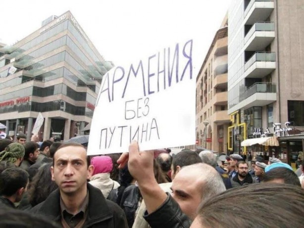 Foto - Dağlık Karabağ'da silah sesleri! Ermenistan çalkalanıyor