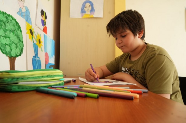 Foto - Daha 10 yaşında ama! Yeteneğiyle kendine hayran bırakıyor