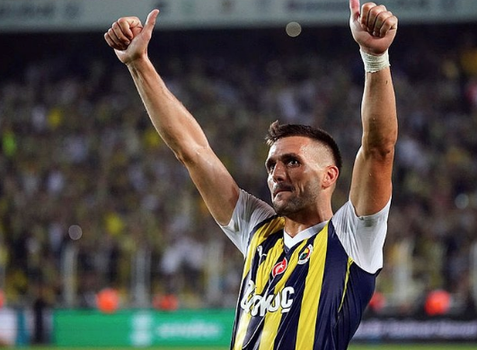 Foto - Daha derbi de oynamadılar ama hep rakipler hep... Ortalık yine fena karışacak!