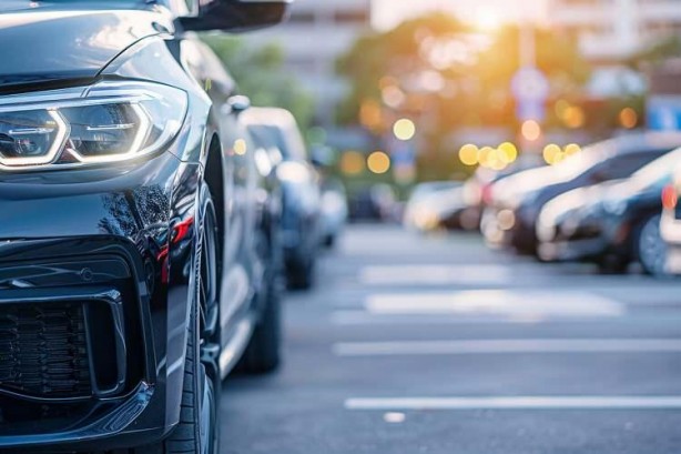 Daha önce bilinmeyen trafik kuralları! İşte sürücülerin bilmesi gereken ilginç kurallar...