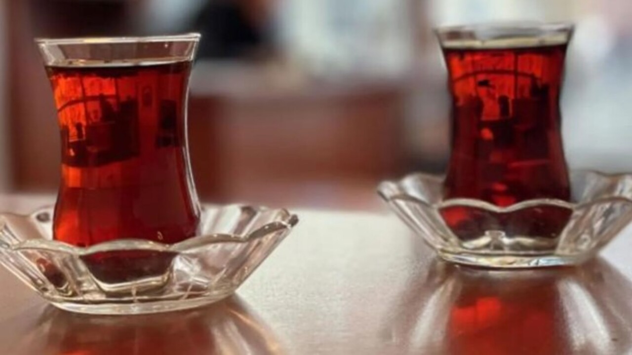 Foto - Daha önce böylesi görülmedi! Çaya davet edilmediği için açtığı davada 41 bin sterlin kazandı