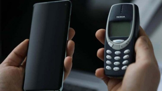 Foto - Daha önce böylesi görülmedi! Telefonsuz yaşayana para yağdıracaklar