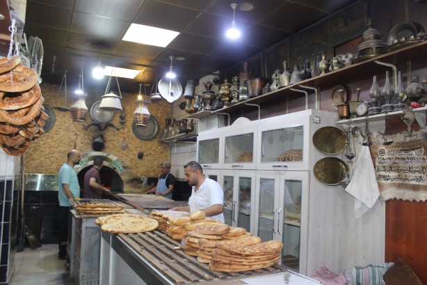 Daha önce böylesini görmediniz! Siirt'te antika eşya dolu fırın