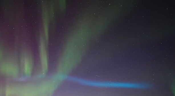 Foto - Daha önce görülen hiçbir şeye benzemiyor! Gökyüzünü sardı