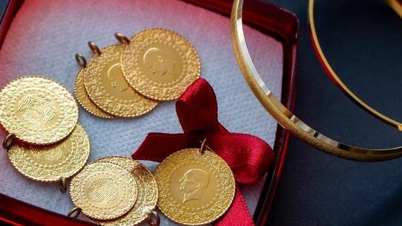 Daha önce hiç telaffuz edilmeyen rakamı açıkladı: Gram altın 3 bin 300 lira değişecek