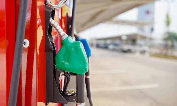 Foto - Daha yeni indirim gelmişti! Akaryakıt fiyatlarıyla ilgili vatandaşı şok içerisinde bırakacak haber